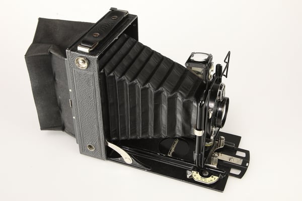 VOIGTLÄNDER VAG drittes Modell 1930   ©  engel-art.ch