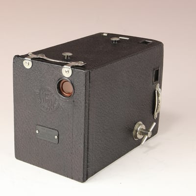 KODAK No 2 Brownie Camera 1901-1933  ©  engel-art.ch