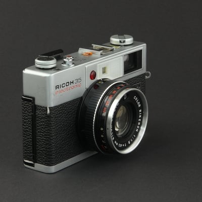 RICOH Electronic 35   (1972)     © engel-art.ch