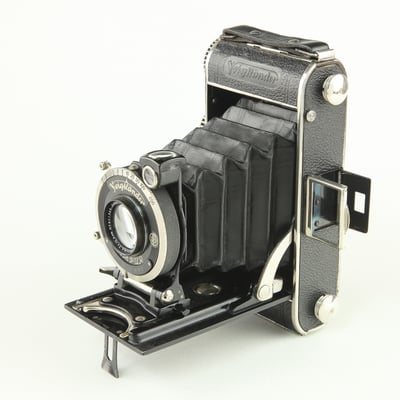 VOIGTLÄNDER  INOS II  1933 - 1935  ©  engel-art.ch