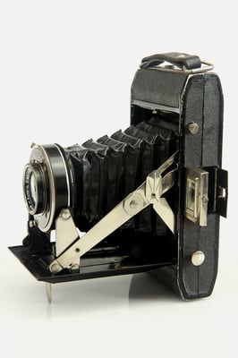 DEMARIA LA PIERRE Dehel Classique 1950  ©  engel-art.ch