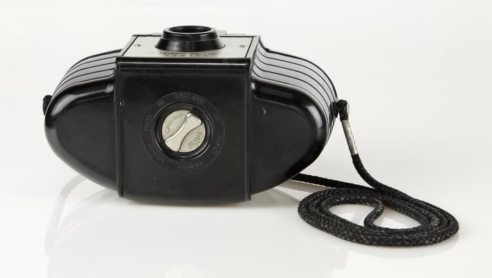 KODAK Brownie 127      1953-1959  ©  engel-art.ch