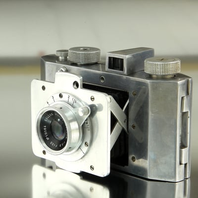 GALLUS Derlux 1947-1952 Paris  ©  engel-art.ch