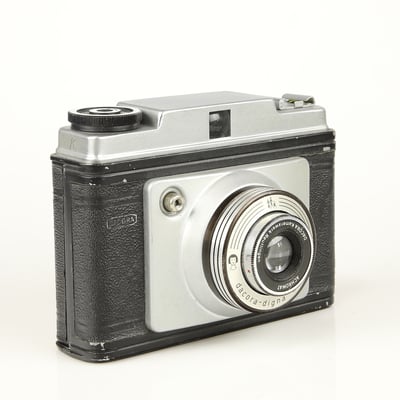 DACORA digna  6x6cm  ~ 1956  ©  engel-art.ch