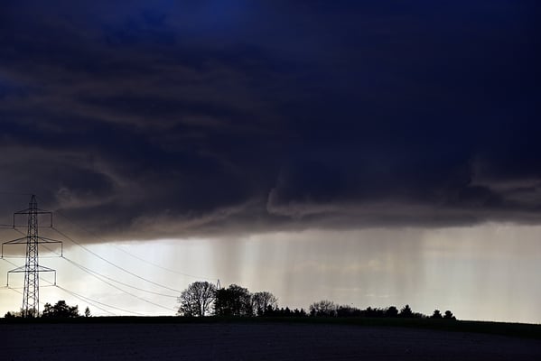 5221 / Woche 21 / Gewitter über Lufingen