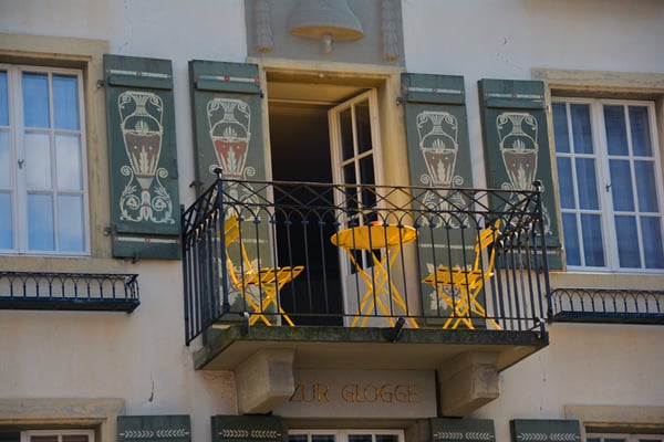 Nr. 5026 / Woche 26 / Horgen, Balkon im Zentrum / 6000 x 4000 / JPG-Datei 