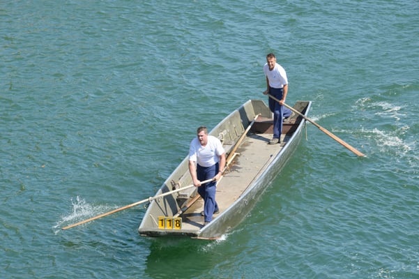 Nr. 2515 / 31.08.2013 / Laufenburg, Rhein, Wettfahren / 6016 x 4000 / JPG-Datei