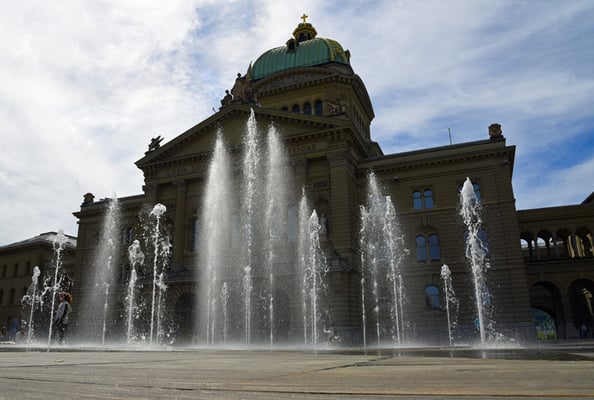 Nr. 5121 / Woche 21 / Bern, Bundeshausplatz, Wasserspiel