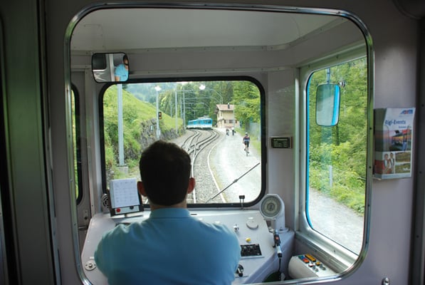 Nr. 2035 / 28.05.2011 / Rigi, Rigibahn/ 3872 x 2592 / JPG-Datei