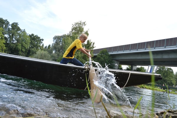 Nr. 2508 / 18.08.2013 / Dietikon, Limmat, Jungpontonier-Wettfahren / 6016 x 4000 / JPG-Datei
