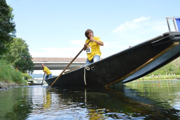 Nr. 2509 / 18.08.2013 / Dietikon, Limmat, Jungpontonier-Wettfahren / 6016 x 4000 / JPG-Datei