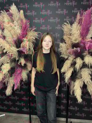 Chiara Prattes beim Friseursalon BK Hairstyle