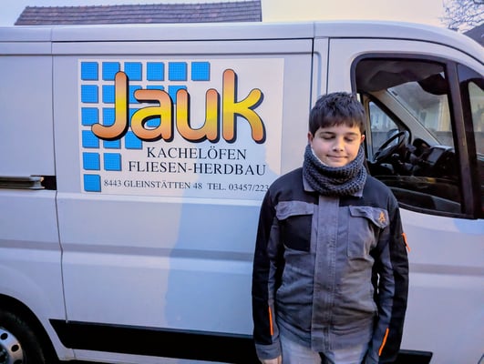 Leon Petzl bei Fliesenleger Jauk