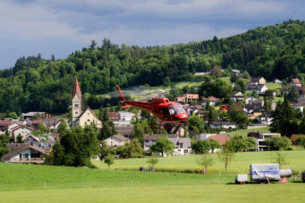 Helikopterstart in Wohlenschwil