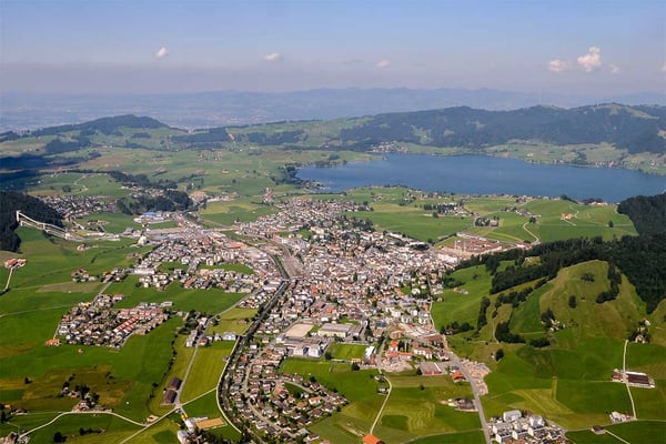 Helikopterflug Einsiedeln