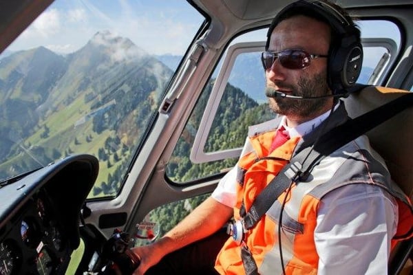Helikopter Alpenrundflug Pilot