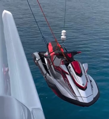 Yamaha jetski lifting sling  www.superyachtmarinestore.com