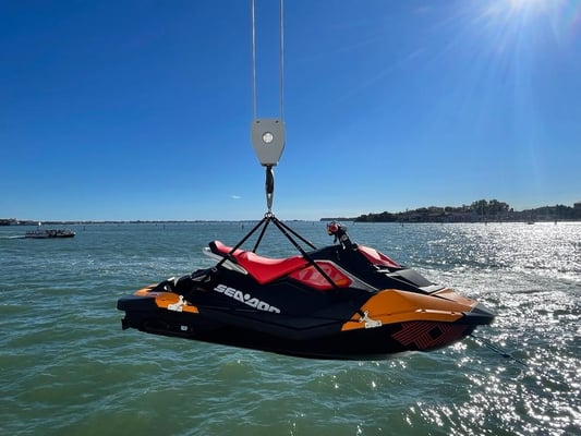 Seadoo Spark Lifting sling  www.superyachtmarinestore.com