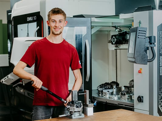 Sondermaschinenbau Verpackungsmaschinen Lohnfertigung Metallbearbeitung Heilbronn Maschinenbau Kurt Betz GmbH Werkzeugbauer Ausbildung Betz Matti 