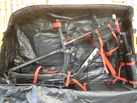 Bike Travel Bag Evoc mieten