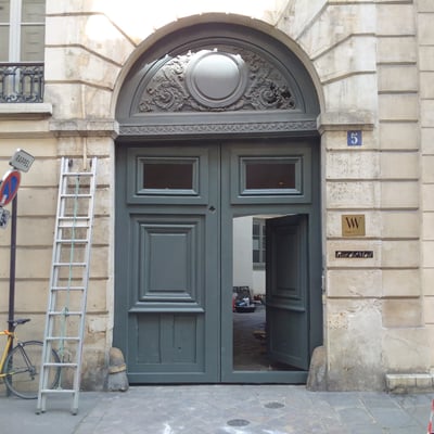 Mise en place de la porte piétonnière