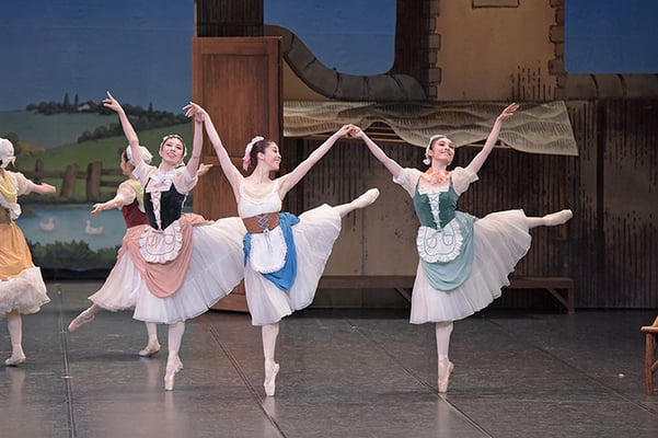 6月公演 「リーズの結婚」