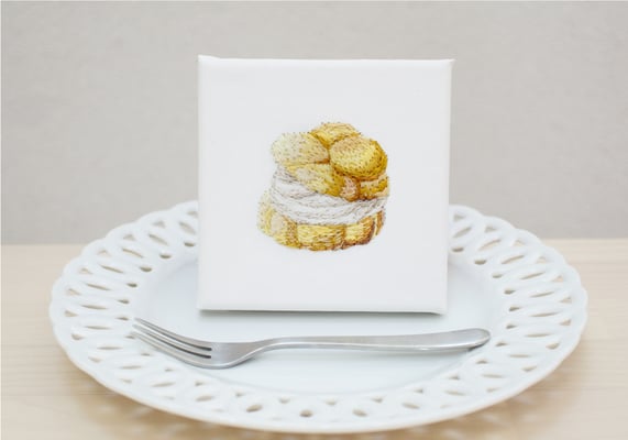 おやつシリーズ「シュークリーム」10×10cm、刺繍
