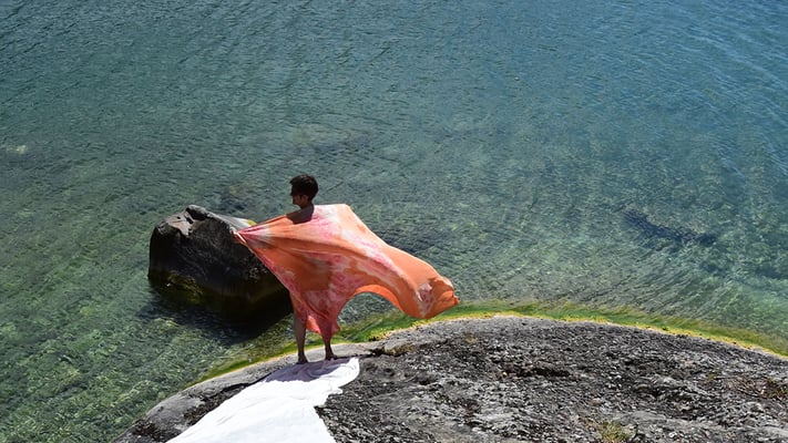 Körperseide, 135x180cm, farbreise.ch, Marianne Iten Thürig