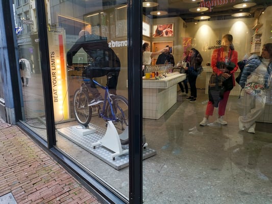 EnergyBike Physik 3 - in der Konfiguration FitnessBike für Waterdrop