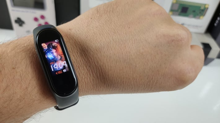 Xiaomi Mi Band 4 écran thèmes