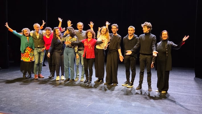 Tous les artistes de la scène professionnelle