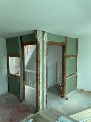 Sanierungsphase - Denkmalgeschütztes Altstadt Haus Lübeck - Wandflächen - Spilker Architektur