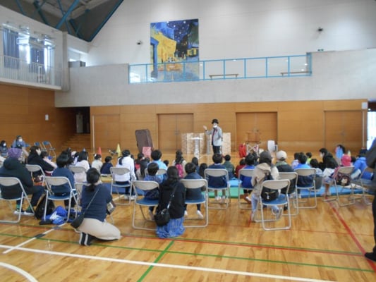子ども会のイベントに出張してマジックショー