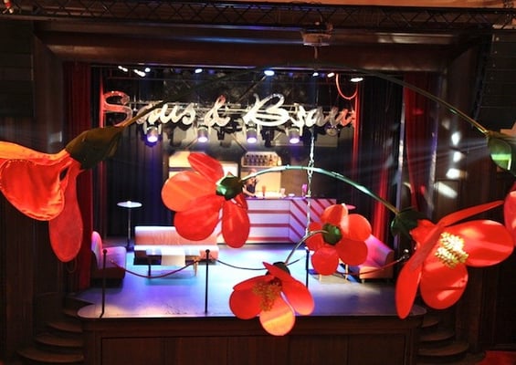 Flower- Mobilee. Party-label "Saus und Braus", Kaufleuten Zurich 2012