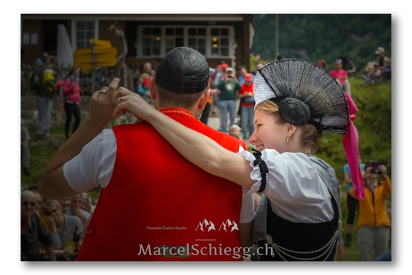 Marcel Schiegg Fotografie, Tradition, Brauchtum, Hierig, Appenzeller Tracht
