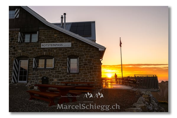 Marcel Schiegg, Marcel Schiegg Fotografie, Berggasthaus Rotsteinpass, Sonnenaufgang, Alpstein, Toggenburg