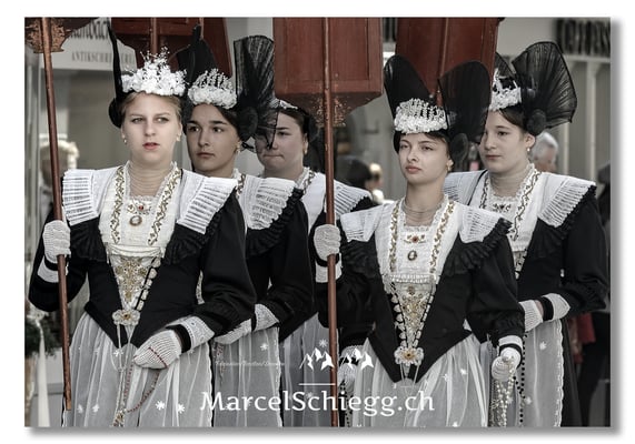 Marcel Schiegg Fotografie, Tradition, Brauchtum, Fronleichnam, Appenzeller Tracht, Appenzell, Appenzellerland