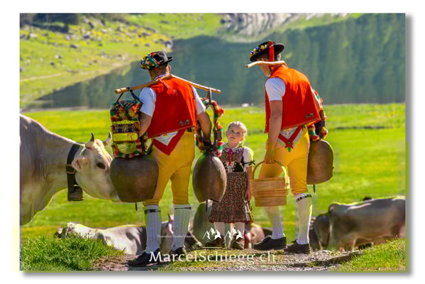 Marcel Schiegg Fotografie, Tradition, Brauchtum, Alpfahrt, Oeberefahre, Appenzell, Appenzellerland, Alpstein, Sämtis, Senntumschellen