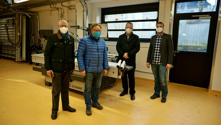 Holzwerkstatt, von links Hr. Hollender, Hr. Wagner, Hr. Antkowiak, Hr. Szymanski