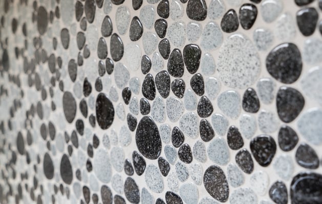 Mosaico Silex dimensione tessere 2-5 cm Mix Bianco Nero lucido