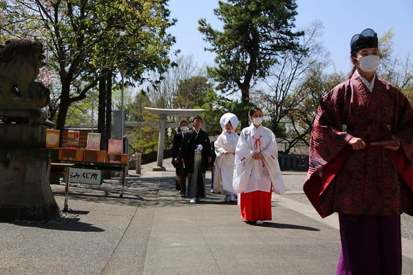 稲積神社参進の儀　正ノ木稲積神社和装婚・正ノ木稲積神社挙式をトータルプロデュースしています
