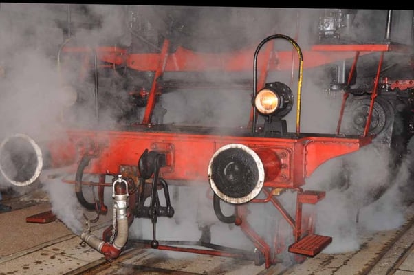 Dampfend durch die Nacht