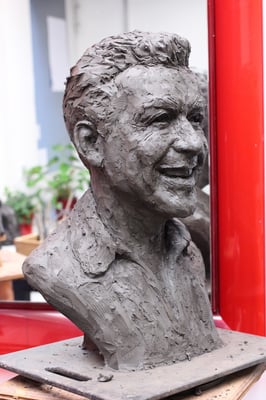 Buste, Luis Mariano, d'après photos, sculpteur Langloÿs