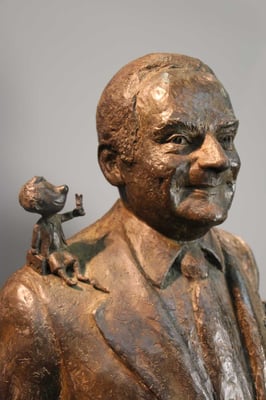 Buste-Statue-Sculpture-Bronze-René-Goscinny-Sculpteur-Langloÿs