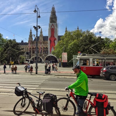 Franz mit Wiener Rathaus
