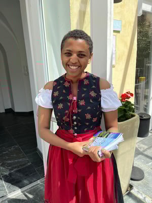 Eines unserer Service Mädchen