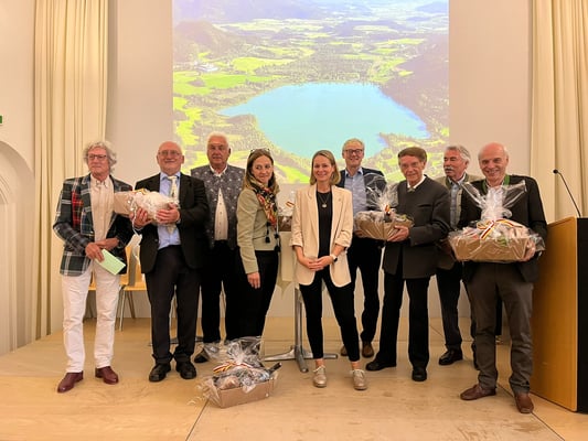 Überreichung der Geschenkkörbe