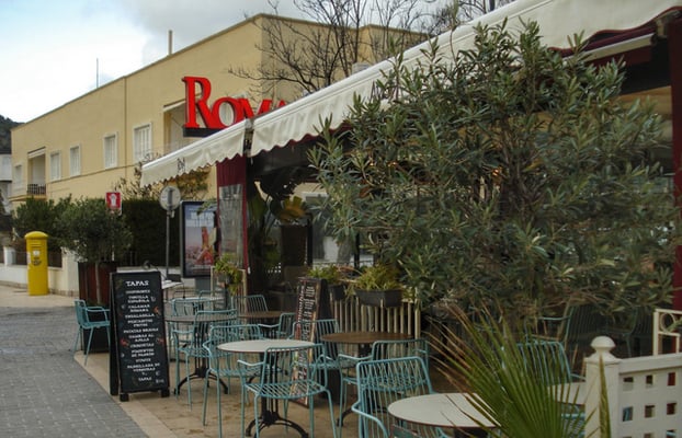 ein paar Restaurants haben schon offen