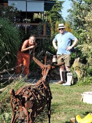 Bertram liebt Tier und Kirchenglocken...