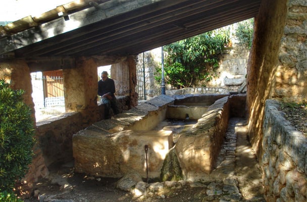 alte Waschanlage in Biniaraix